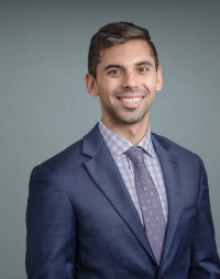 Dr. Arvin Akhavan