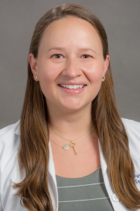 Head shot of Ellie Sveum