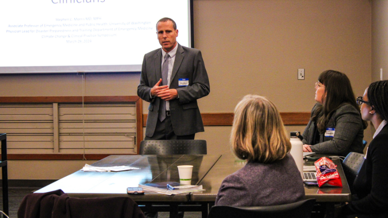 Dr. Stephen Morris leads session on disaster preparedness