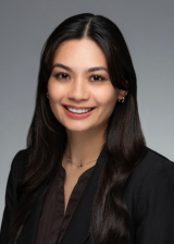 Head shot of Vanessa Freitas