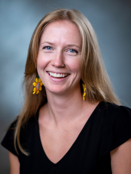 Headshot of Hannah Young